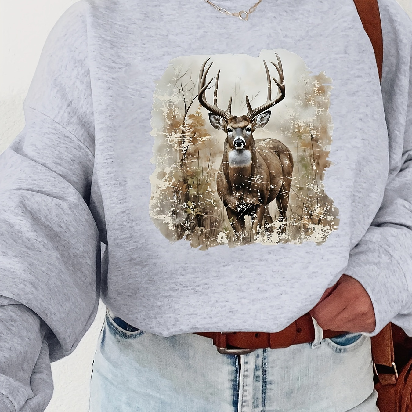 

Women's Casual Sweatshirt With Prairie Deer Print - Cozy Polyester, Machine Washable, Crew Neck For Fall/winter