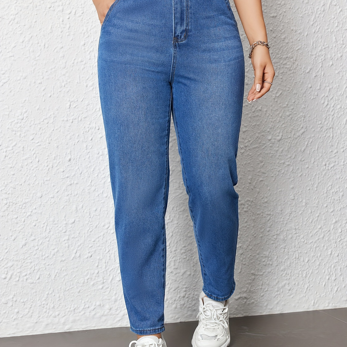 

Pantalon en jean bleu délavé à taille élastique pour femme, coupe décontractée confortable