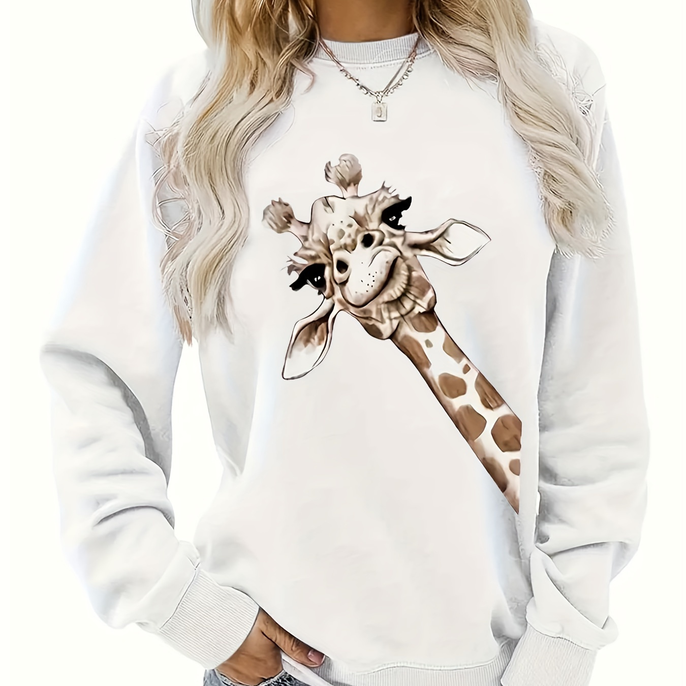 

Plus Size Graphic Print Crew Neck Pullover Sweatshirt, Casual Long Sleeve Sweatshirt For Fall & Winter, Women's Plus Size Clothing