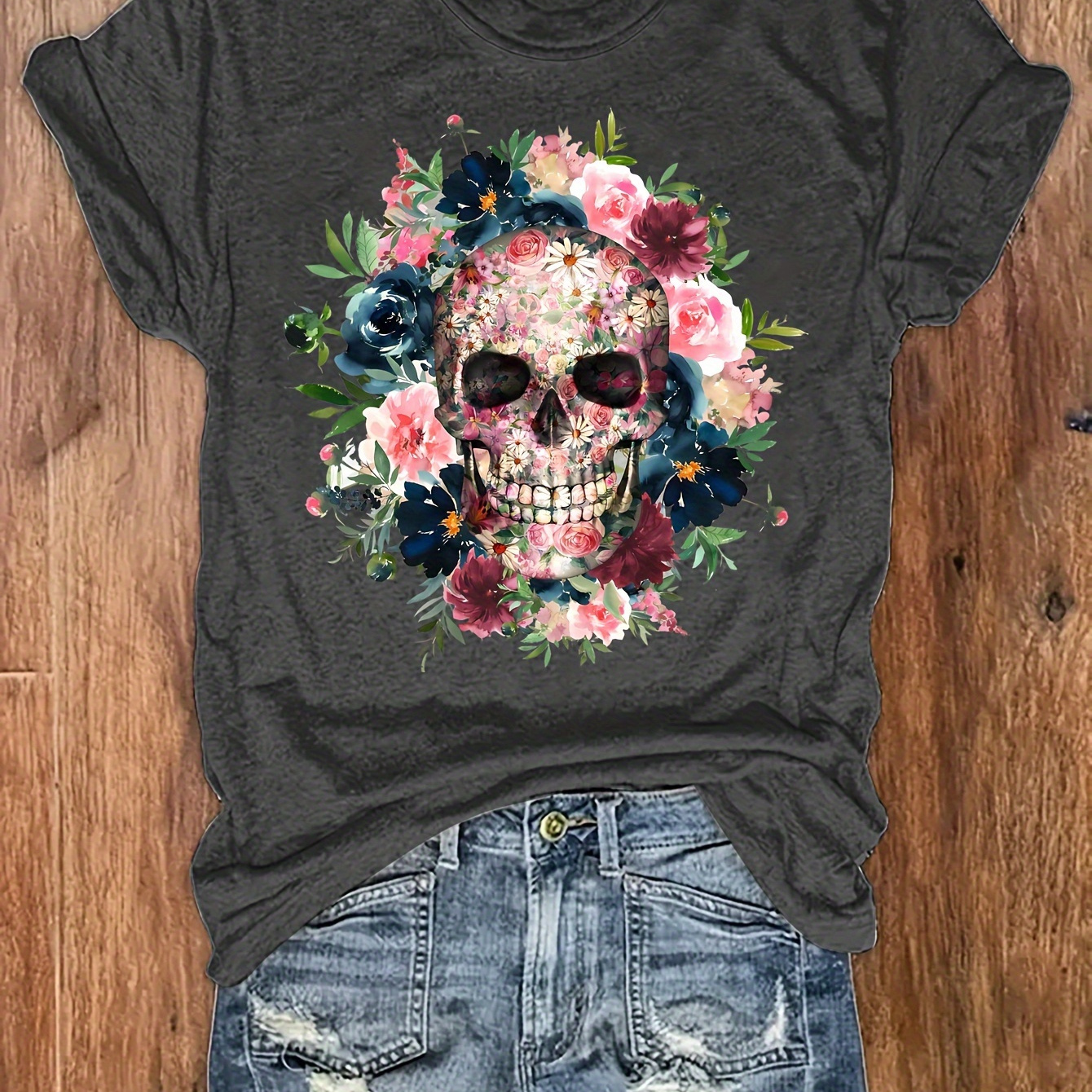 

Skull & Flowers Graphic Print T-shirt, Short Sleeve Crew Neck Casual Top For Summer & Spring, Women's Clothing