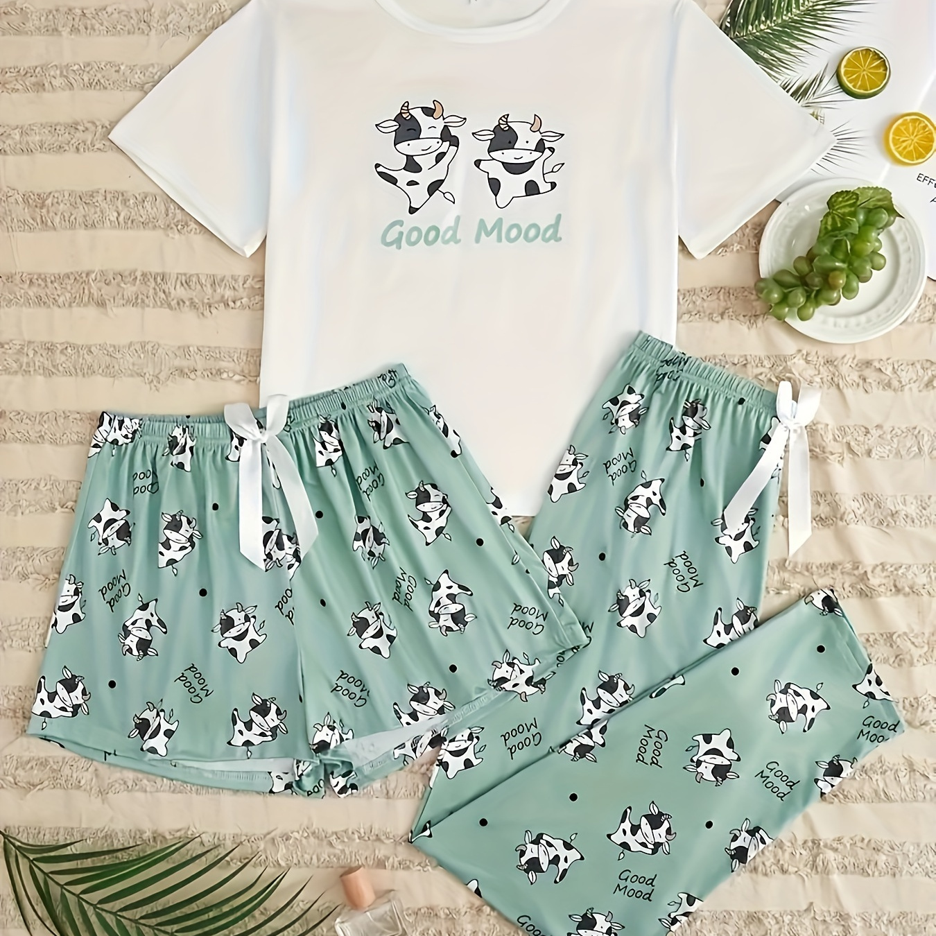 

Women's Pajamas With Cow Print Three-piece Set