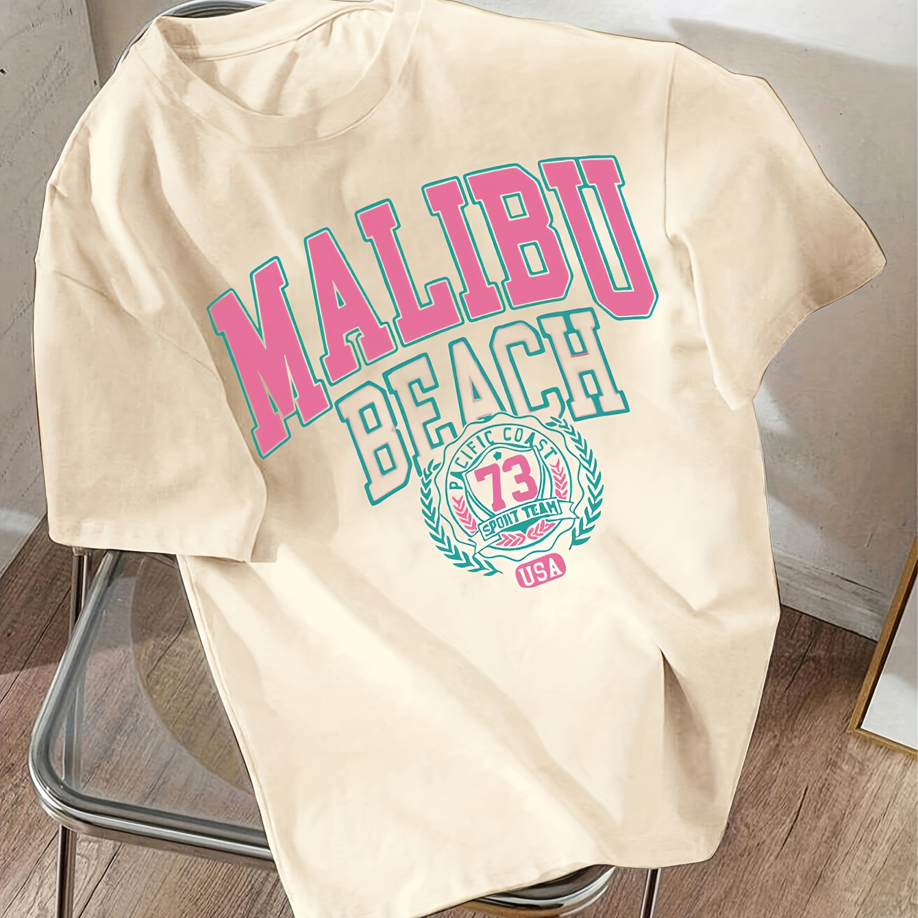 

T-Shirt Décontracté pour Femme avec Imprimé Plage de Malibu - Col Rond, Mélange de Polyester , Lavable en Machine - pour l'Été