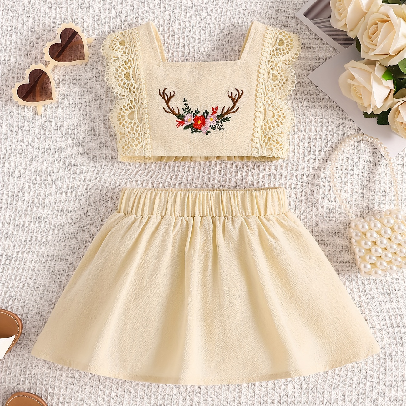 

Baby Girls Cute Lace Trim Floral Embroidered Crop Top Skirt Set
