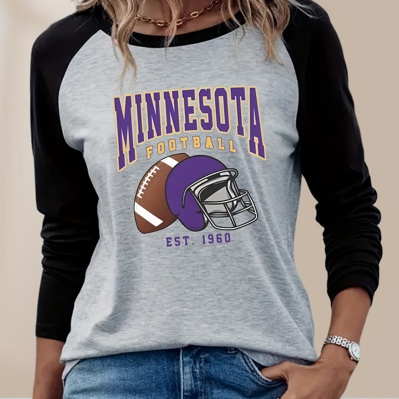 

Football Raglan Sleeve Crew Neck T-shirt For Women, Casual Polyester Spandex Knit Applique Long Sleeve Top - All Season Wear