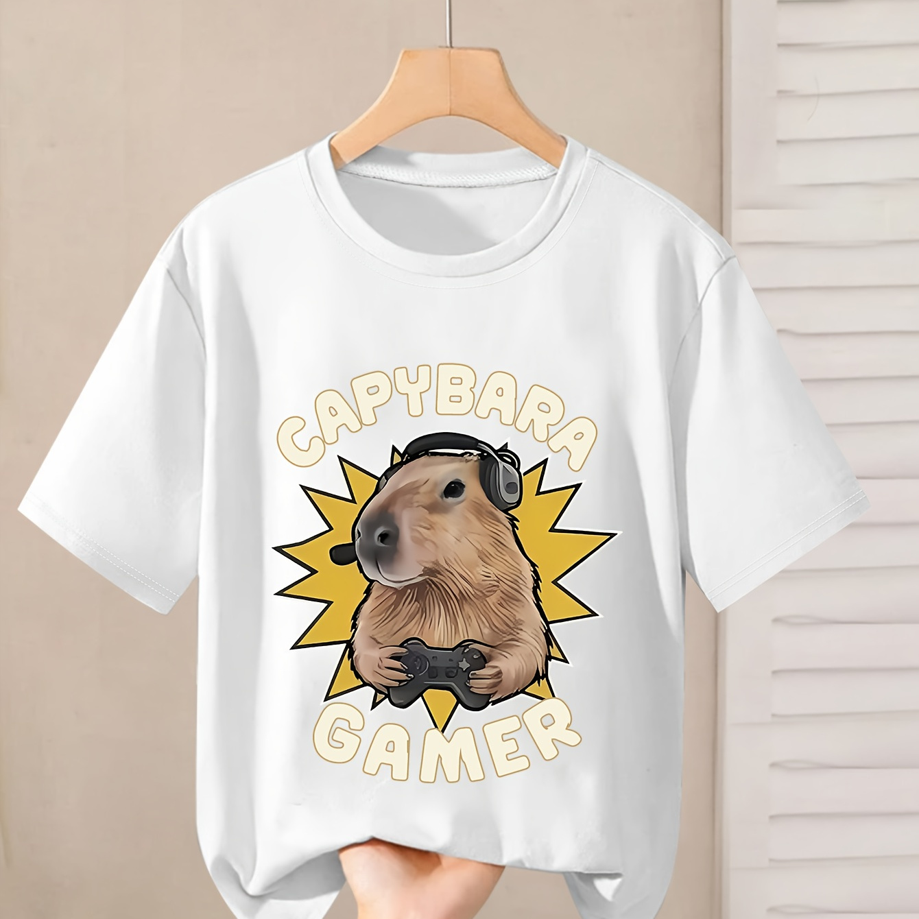 

Boys' "capybara Gamer" Graphic Tee - Comfy & Breathable Polyester , Casual Round Neck Short Sleeve T-shirt With Cartoon Capybara Print, Ideal For & Teens, Perfect Gift