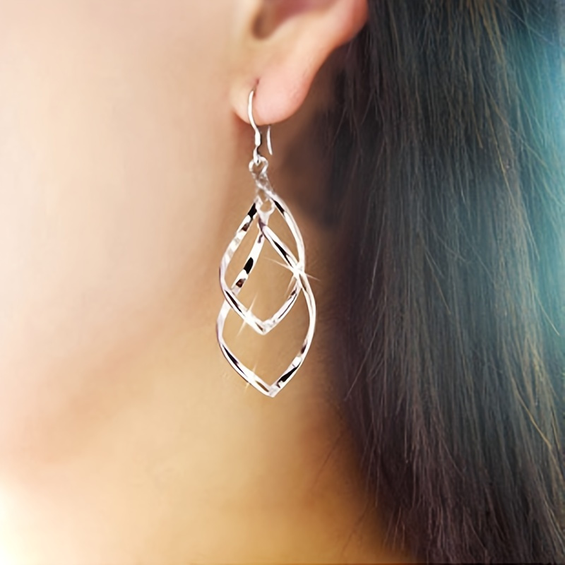 

Classic Shiny Twisted Alloy Drop Dangle Earrings Female Party Wedding Engagement Decor Jewelry