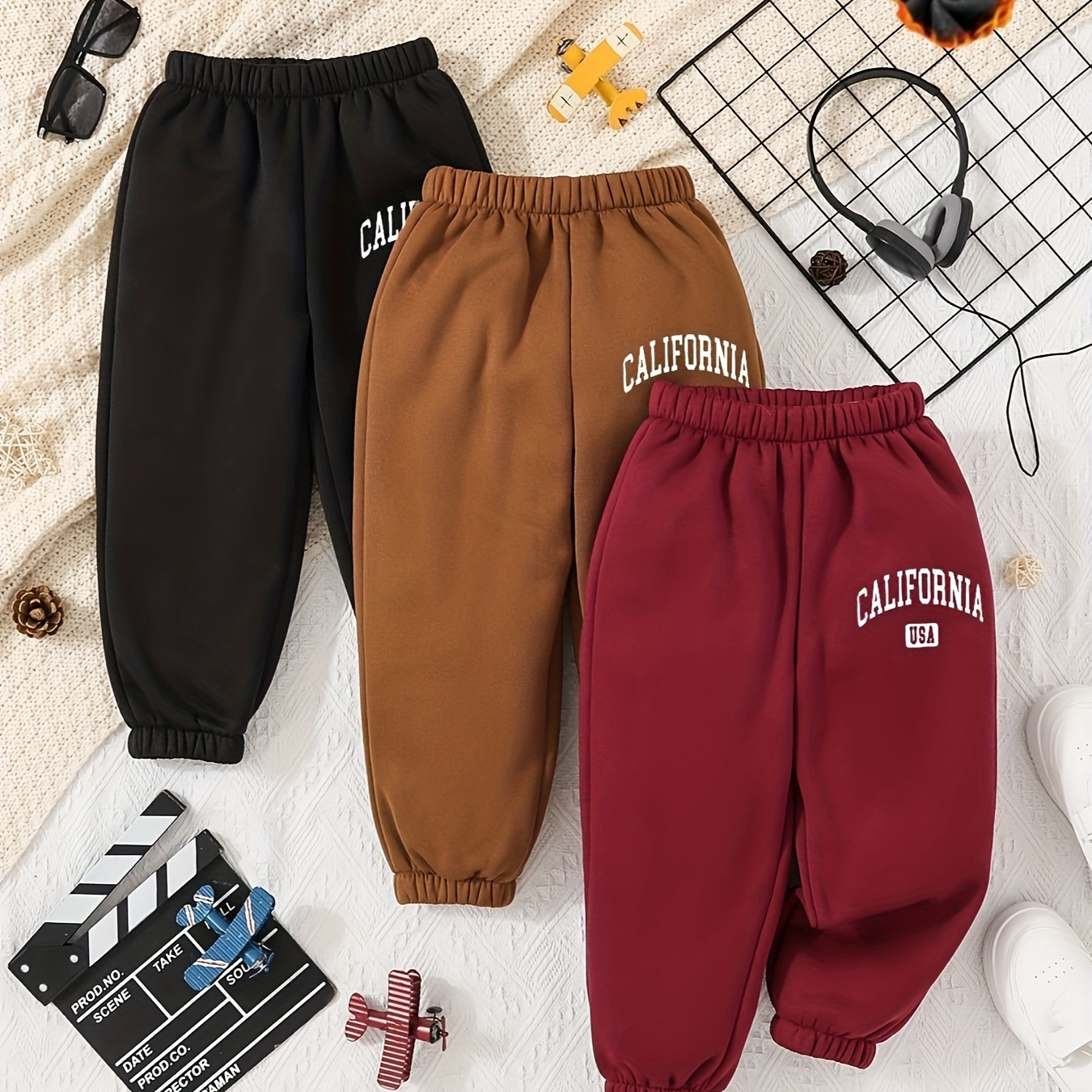

3pcs Kid's Warm Fleece Sweatpants, "california" Print Jogger Pants, Comfy Casual Trousers, Boy's Clothes For Fall Winter, As Gift