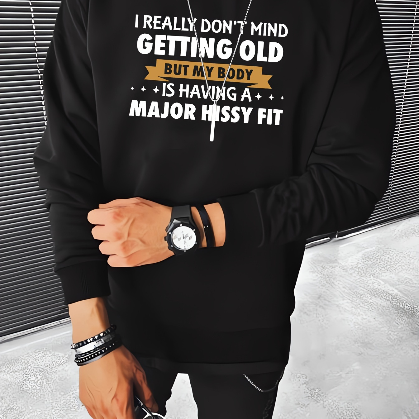 

I Really Getting Old... Print, Sweatshirt With Long Sleeves, Men's Creative Slightly Flex Crew Neck Pullover For And Winter