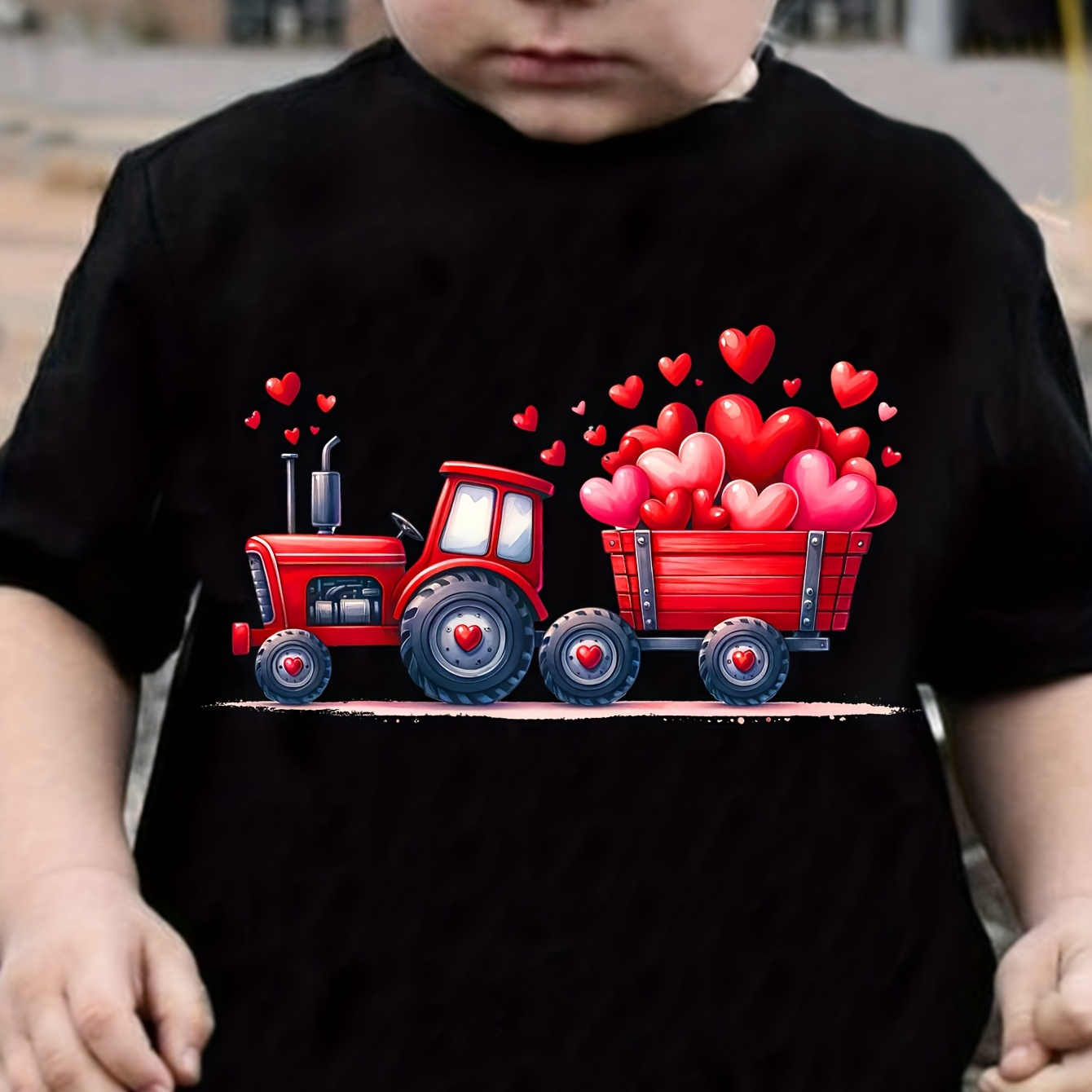 

1pc Chicfull Boys' Valentine's Day Tractor And Heart Print T-shirt, Casual Crew Neck Polyester Top With Slight Stretch, Regular Fit For Spring/summer