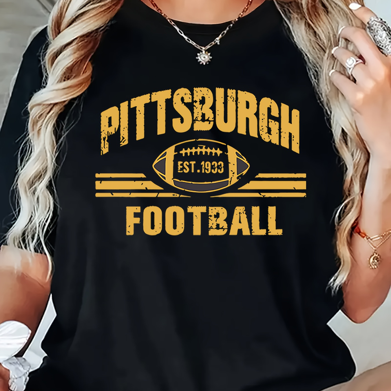 

1pc Women's Plus Size Casual Round Neck T-shirt, Pittsburgh Football Print, Polyester Knit Fabric, Stretchy