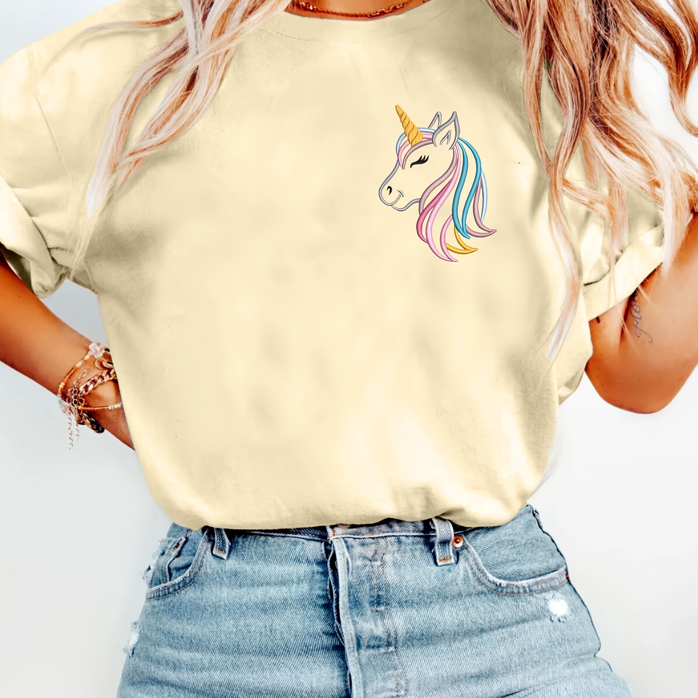 

Women's Unicorn Print T-shirt, Summer Casual Crew Neck Top, 95% Polyester 5% Elastane Knit Fabric, Short-sleeved Regular Length Tee For Spring And Summer