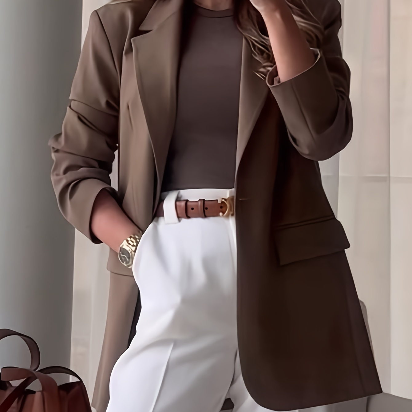 

Blazer Élégant pour Femme - Chic Couleur Unie avec Col à Boutonné, Polyvalent & Stylé en Polyester à Manches Longues, Lavable en Machine - pour ou le Port Décontracté