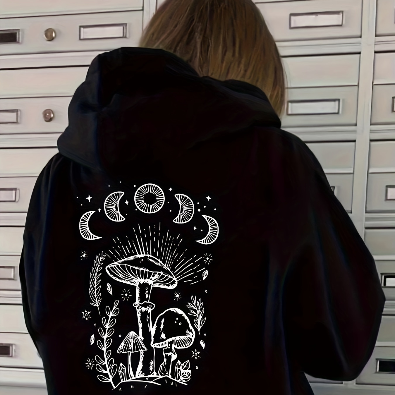 

Plus Size Casual Sweatshirt, Women's Plus Mushroom & Moon Print Long Sleeve Drawstring Hooded Sweatshirt With Pockets