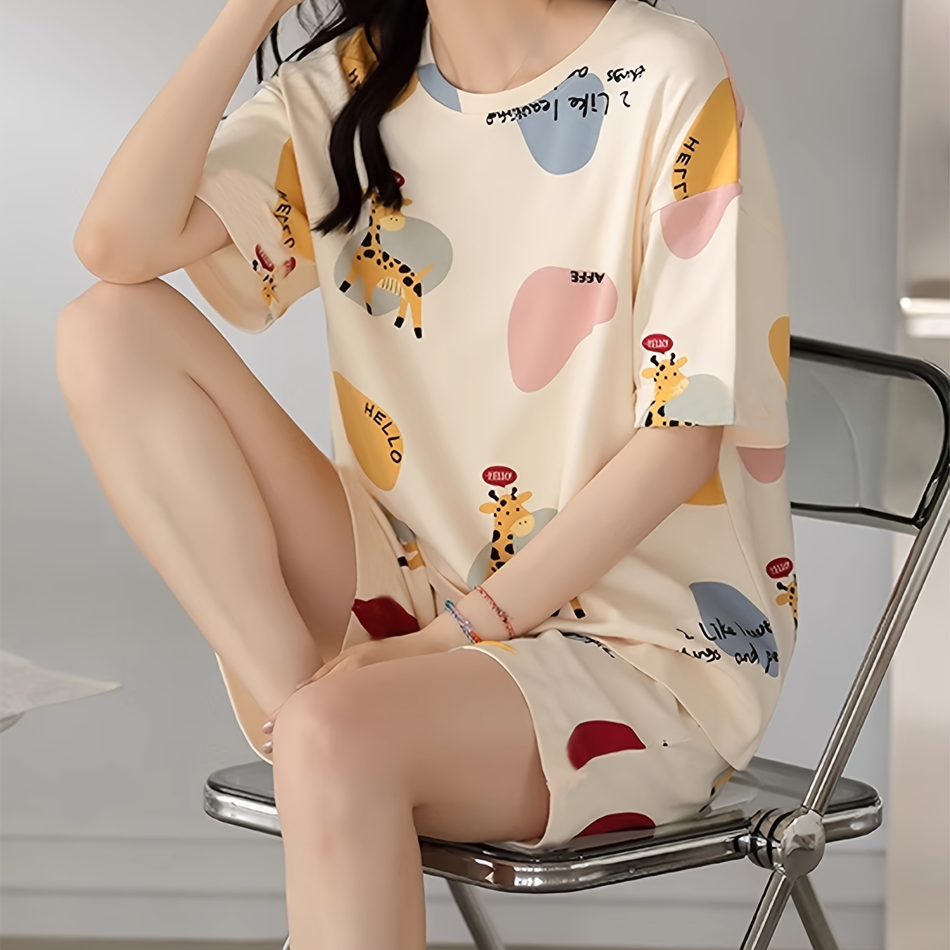 

Cute Giraffe & Color Block & Letter Print Loose Fit Pajama Set, Short Sleeve Round Neck Top & Elastic Shorts, Women's Sleepwear