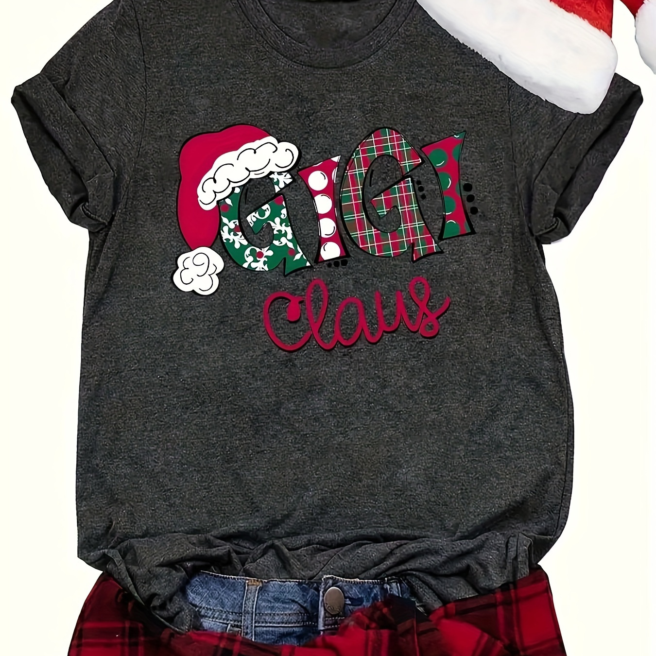 

Christmas Claus Print Tee - Soft Casual Short Sleeve Crew Neck T-shirt For Women With Relaxed Fit - Christmas Party Or