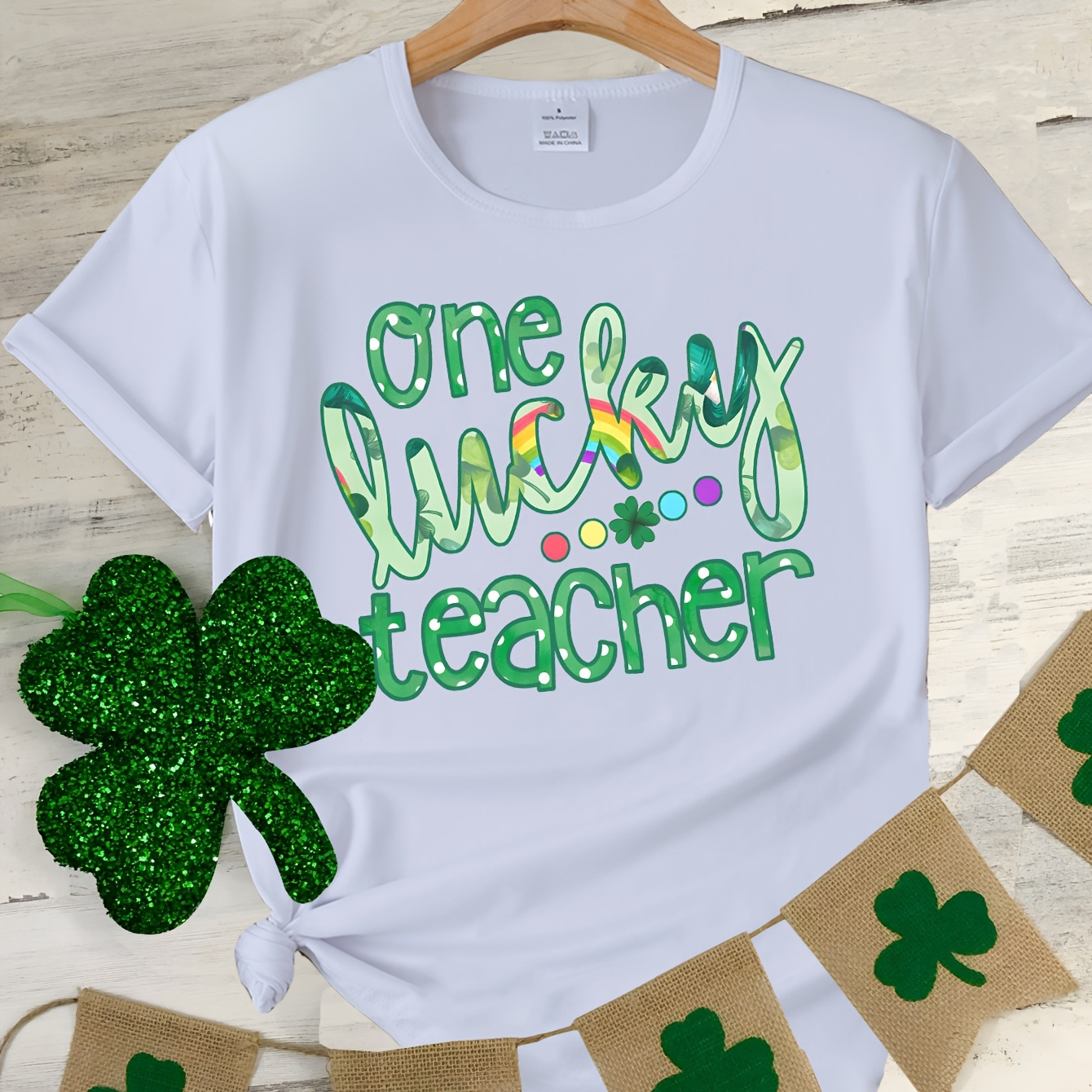 

[1pc 's Day Funny T-shirt] 's Day Themed T-shirt, "one Teacher" Print, Casual Crew Neck, Short Sleeve, Polyester Knit Top With Applique, For Spring/summer