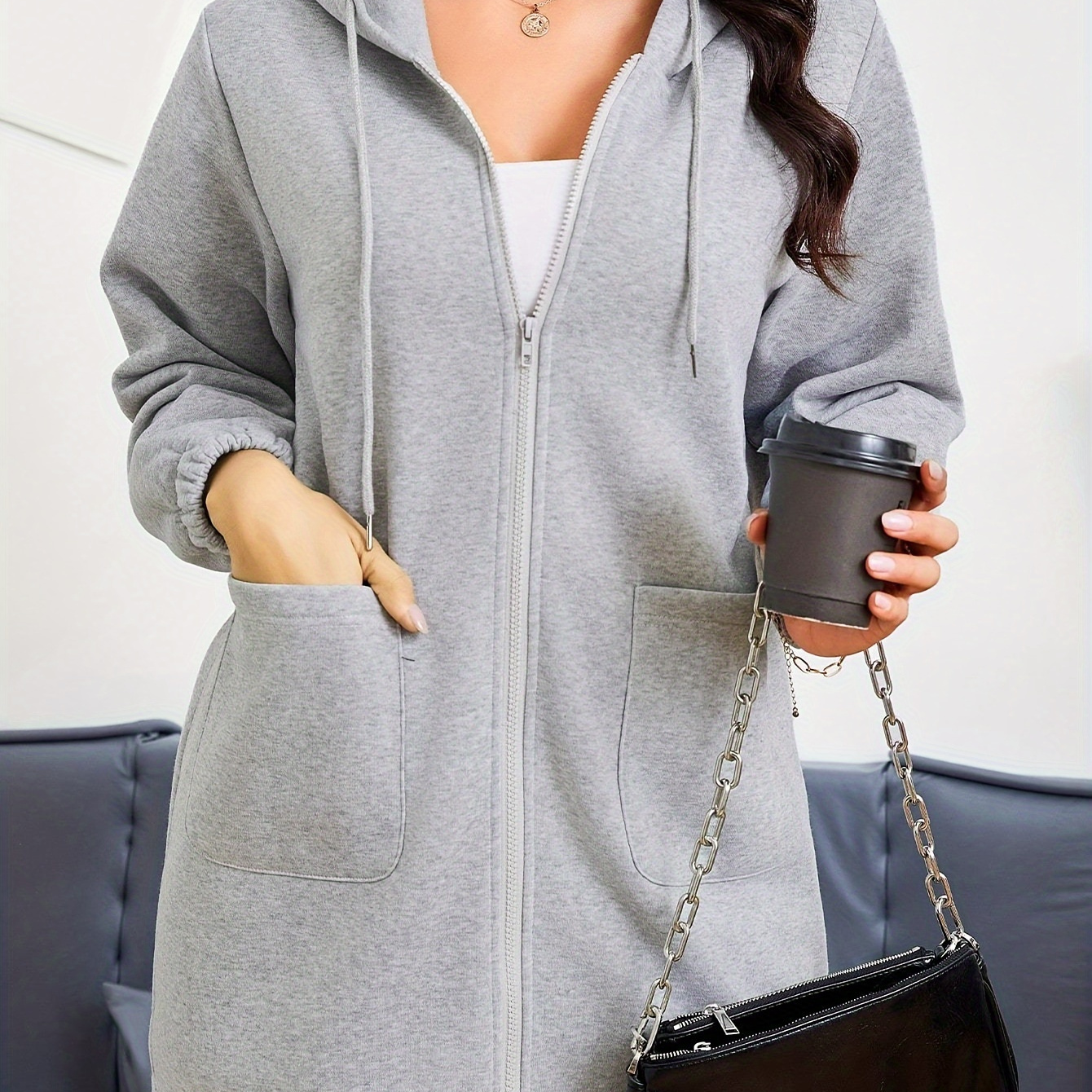 Mode Femme Décontractée Essence Conservatrice Sweat-shirt à Fermeture Éclair et Cordon de Serrage pour Femme Design à la Mode Deux Poches Avant Veste à Capuche Mi-Longue à Fermeture Éclair