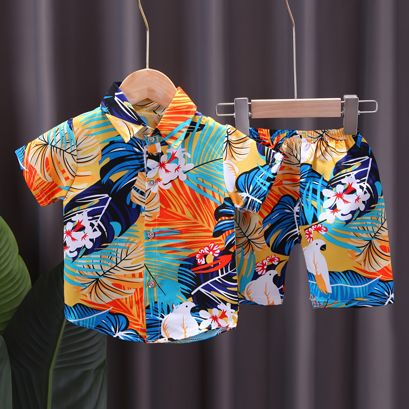

2pcs Baby Boy's Tropical Print Short Sleeve Set, Casual Summer Outfit, Colorful Hawaiian Style Shirt And Shorts Combo