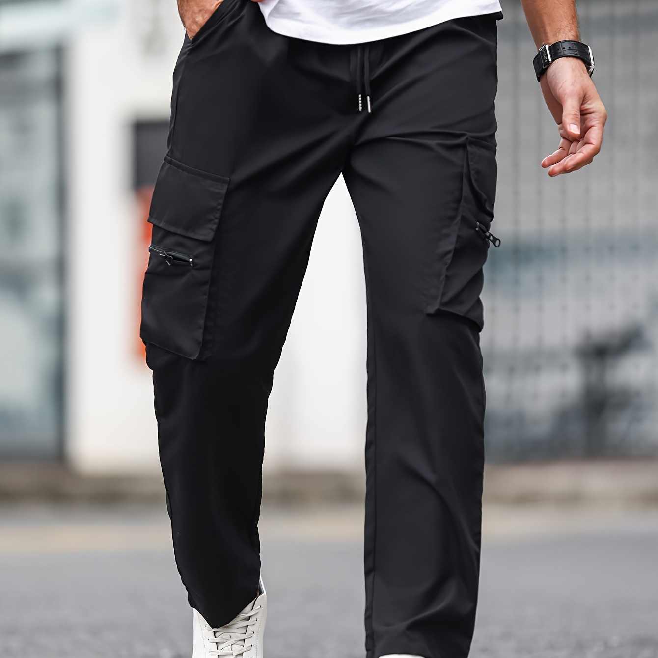 

Pantalon cargo solide tendance, pantalon de travail pour hommes avec poches à rabat multiples et cordon de serrage, pantalon décontracté ample pour l'extérieur, style hip-hop streetwear pour hommes