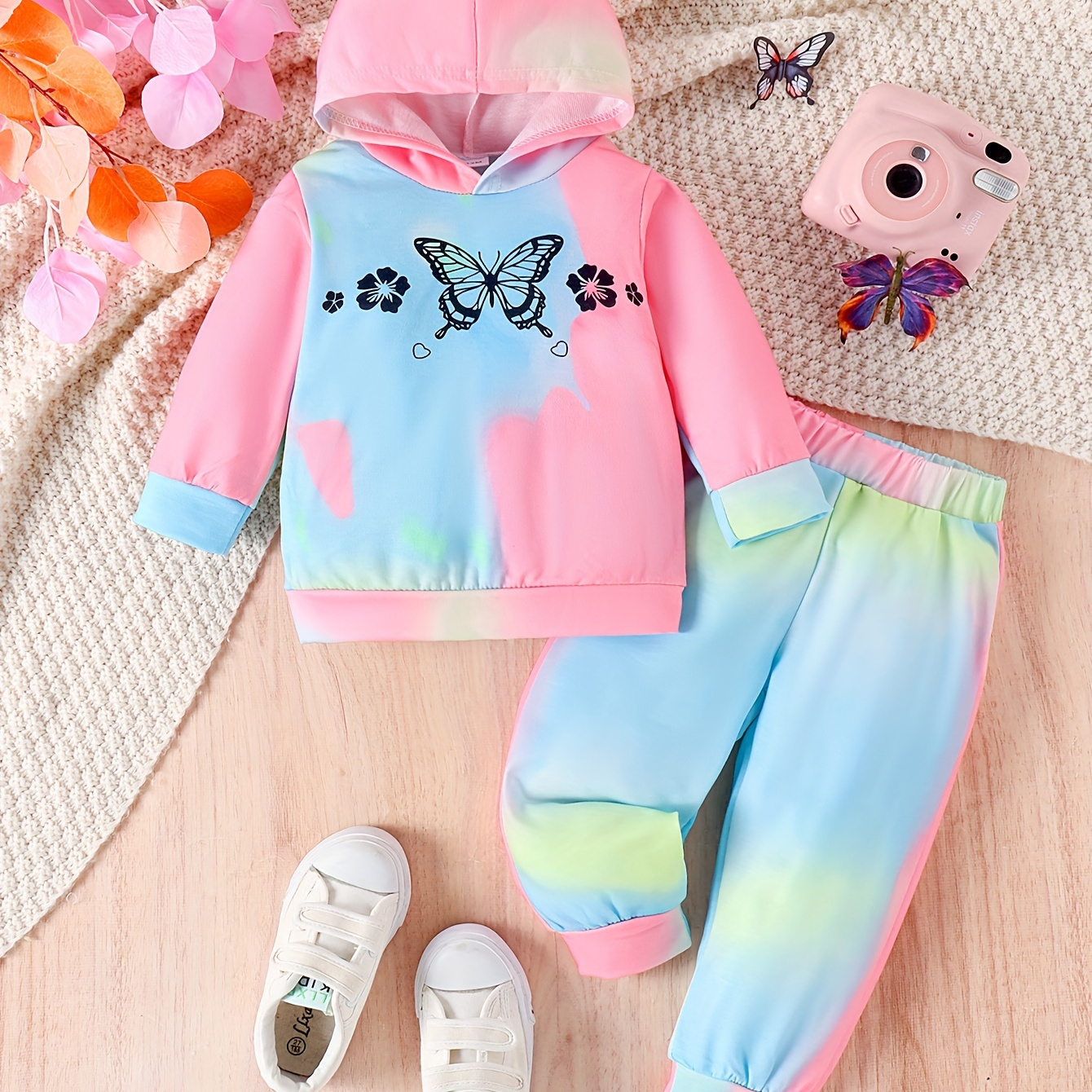 

Chic Butterfly Print Tie-dye Hoodie & Joggers Set For Girls - Machine Washable, Stretch Fabric, Perfect For Spring/fall