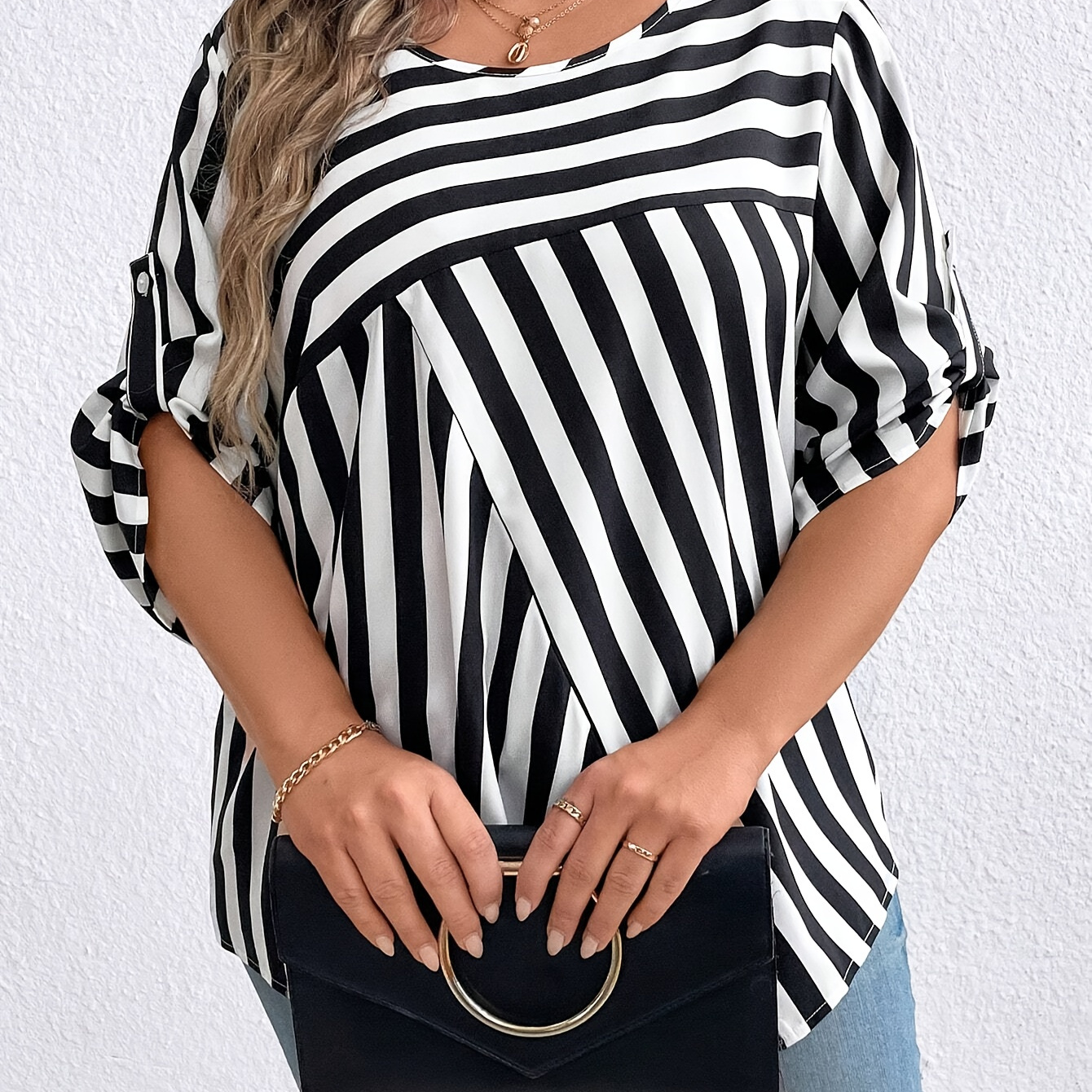 

Elegant Plus Size Stripe Print Blouse - 100% Polyester Crew Neck Top, Oversized Non-stretch Woven Shirt For All Seasons