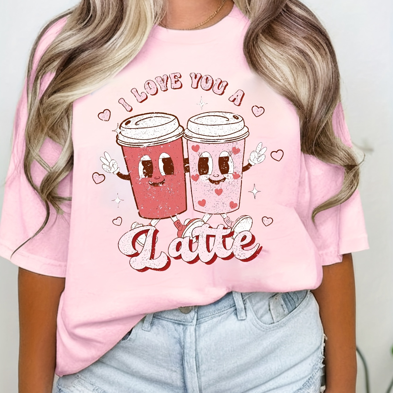 

Retro Valentine's Day Coffee Dream: Women's Casual Round Neck Short Sleeve T-shirt With Heart & Latte Print, Stretchy Polyester , Machine Washable -