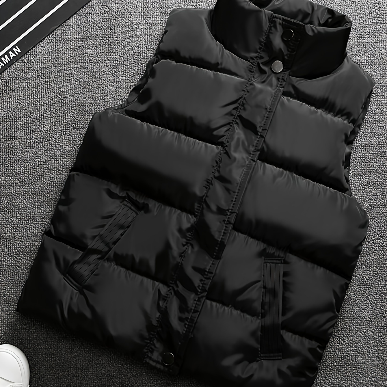 

Children's Winter Vest Coat, Solid Basic Thickened Down-alternative Vest Jackets Kids Warm Clothes