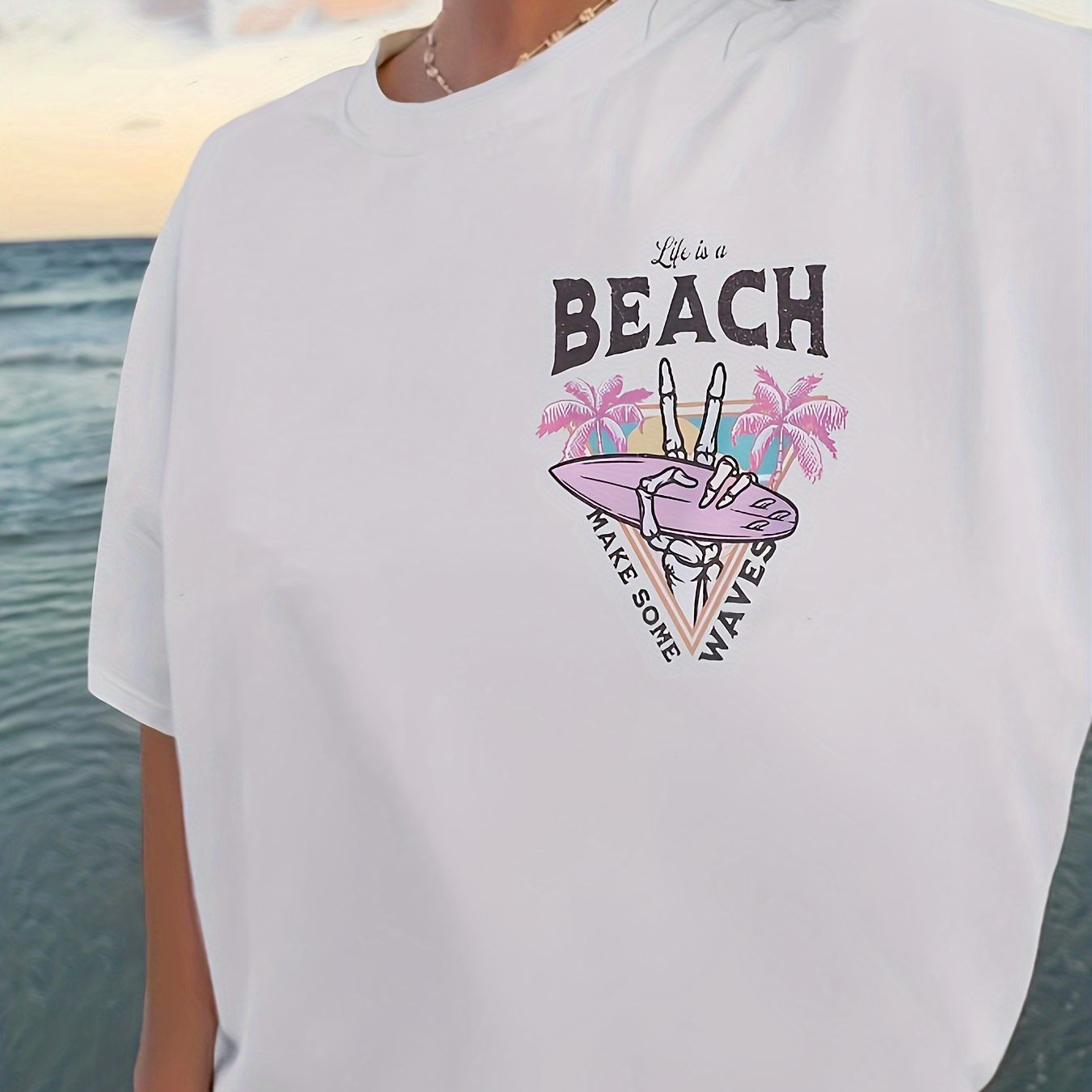 

Beach Print Drop Shoulder T-shirt, Short Sleeve Crew Neck Casual Top For Spring & Summer, Women's Clothing