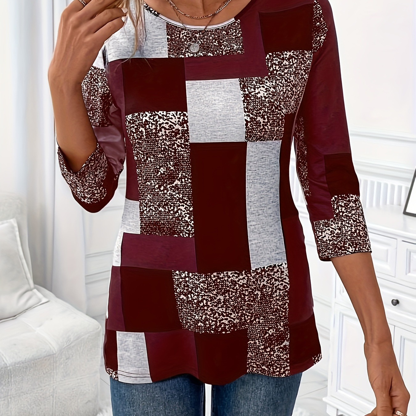 

Women's Casual Geometric Print 3/4 Sleeve Crew Neck T-shirt In Polyester Knit Fabric With Elastane Stretch - Regular Length Top