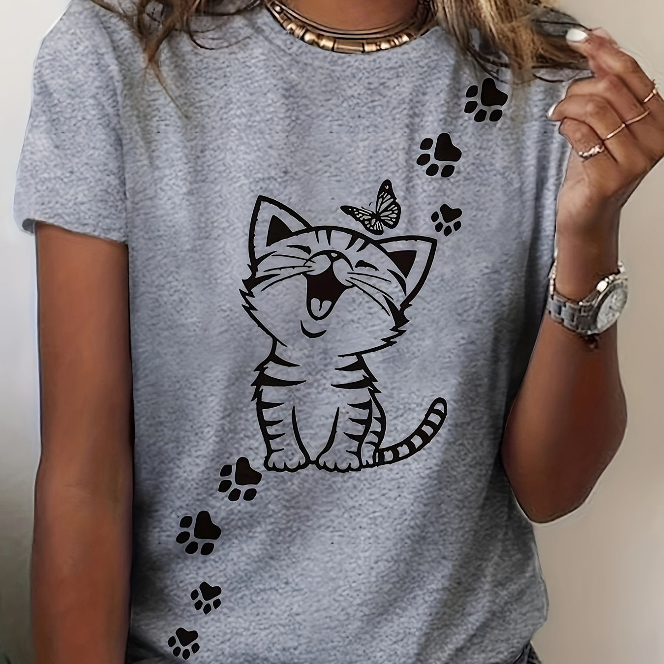 

Plus Size Butterfly & Cat Print T-shirt, Casual Short Sleeve Top For Spring & Summer, Women's Plus Size Clothing