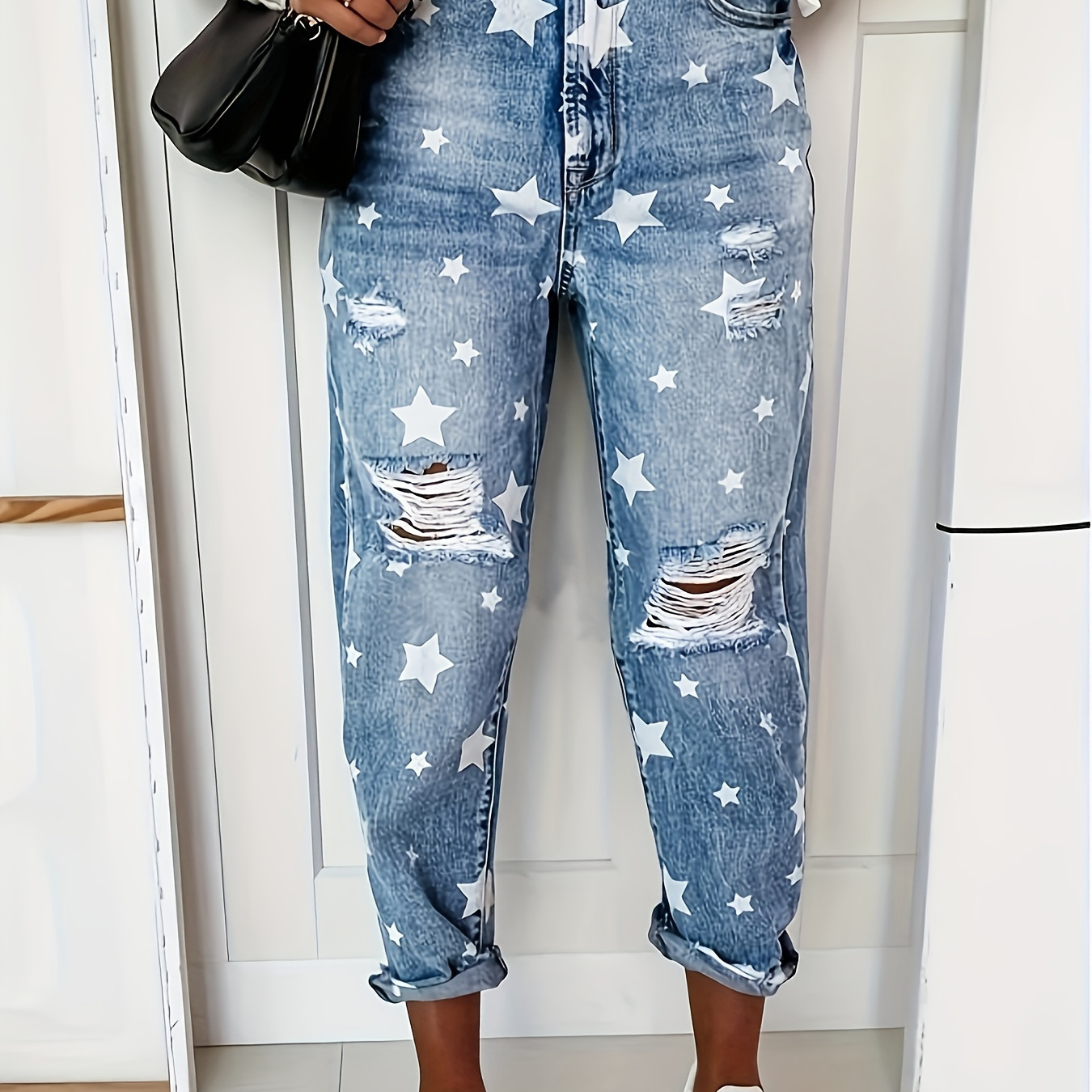 

Women's Plus Size Blue High Waisted Star Printed Boyfriend Ripped Hole Washed Rolled 9 Quarter Straight Leg Pants