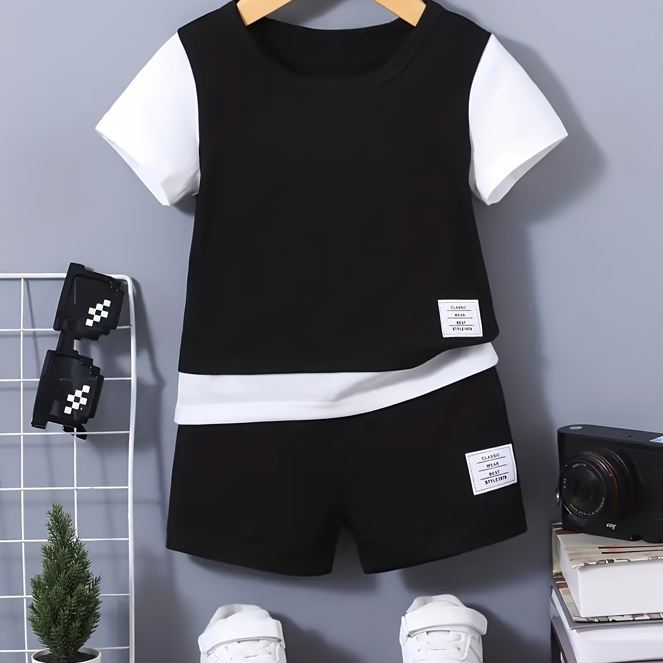 

2pcs Toddler's Classic Color Clash Summer Set, Faux Two-piece T-shirt & Casual Shorts, Baby Boy's Clothes