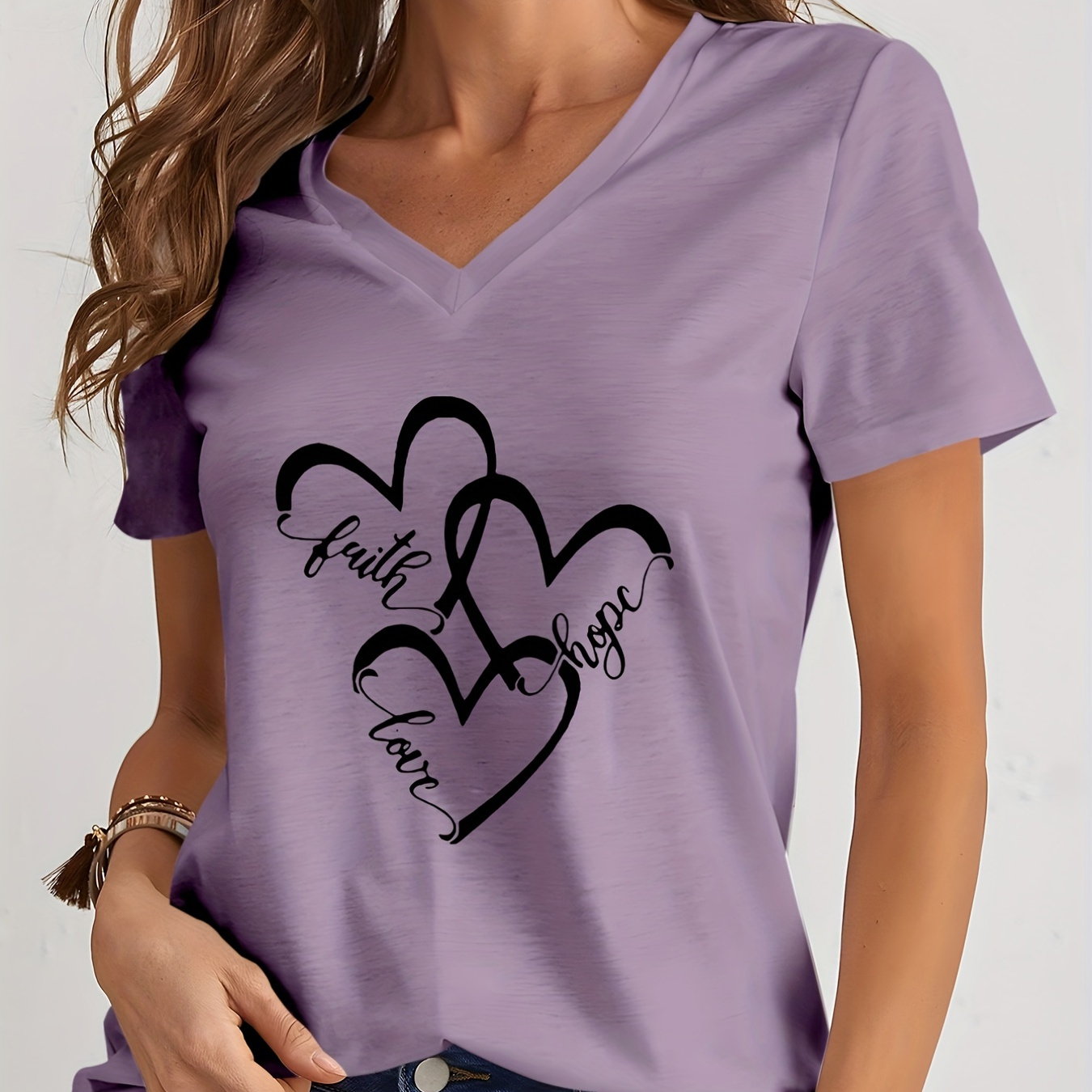 

Heart Print V Neck T-shirt, Casual Short Sleeve T-shirt For Spring & Summer, Women's Clothing