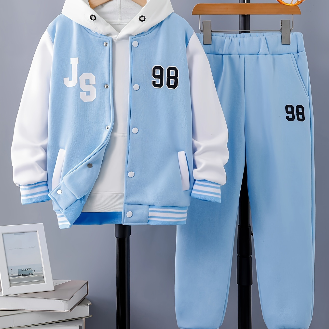 

2pcs Boy's Winter And Autumn Casual Set - Color Blocking Numbers Print Long Sleeve Hooded Coat + Pants -ord Set As Gift