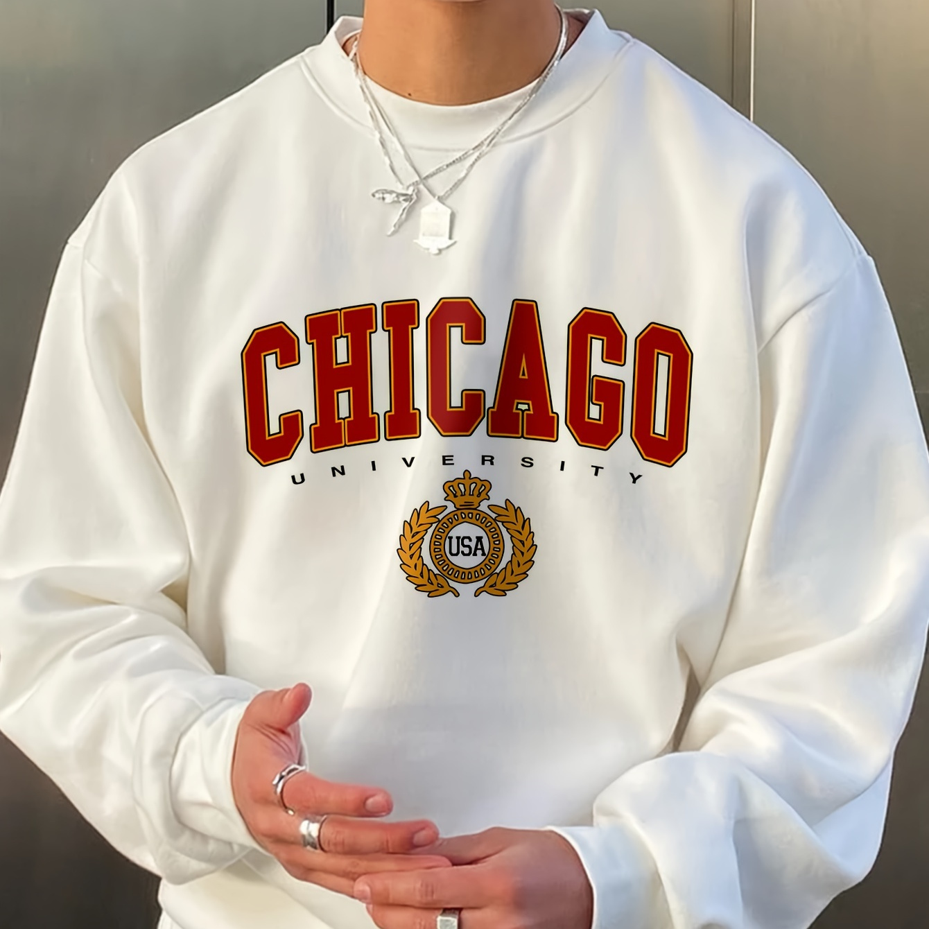 

Chicago Badge Graphic Print Men's Long Sleeve Crew Neck Sweatshirt, Trendy Pullover Sweatshirt, Casual Comfortable Versatile Top For Spring & Autumn, Outdoor Sports