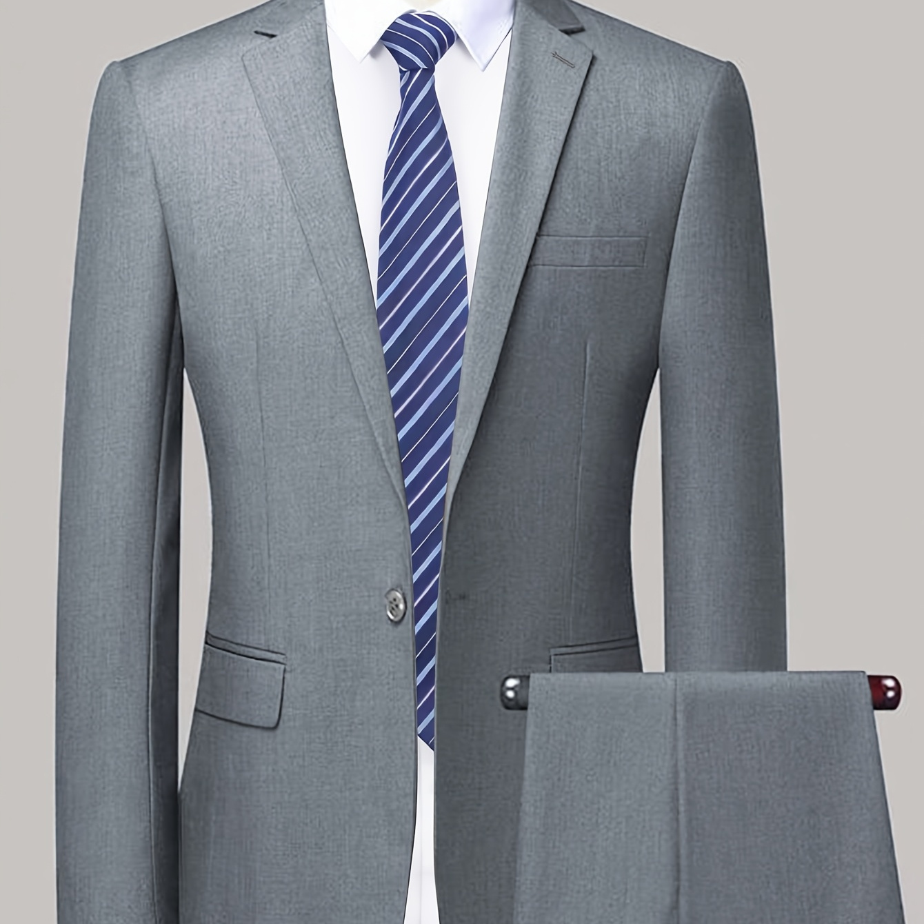 

Gray Two-piece Suit Men's Business Suit Jacket With Unopened Pockets