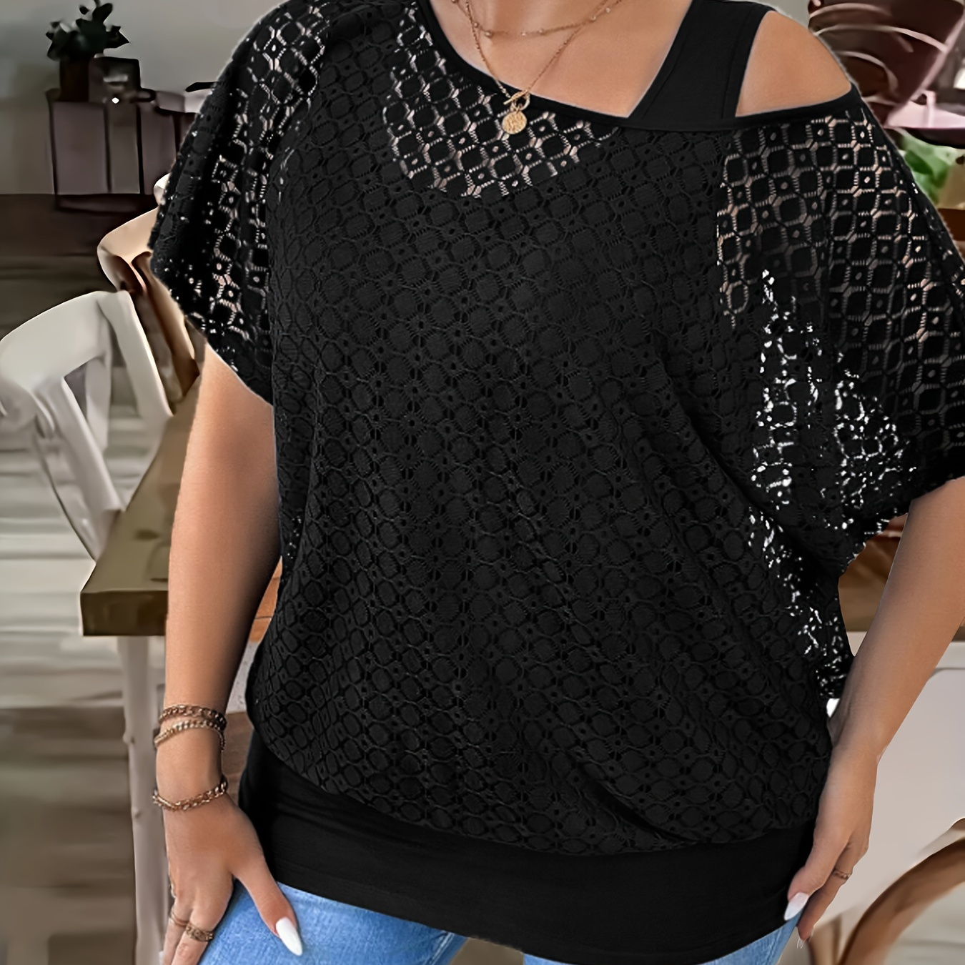 

Plus Size Cutout Solid Lace Top, Casual Crew Neck Short Sleeve Top For Spring & Summer, Women's Plus Size Clothing