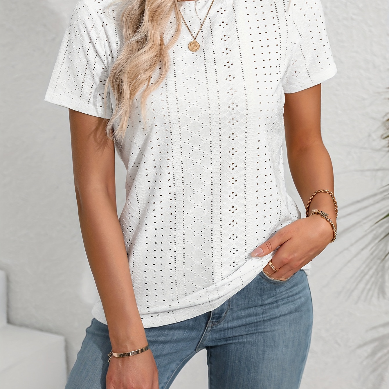 

Eyelet Crew Neck T-shirt, Casual Short Sleeve Top For Spring & Summer, Women's Clothing