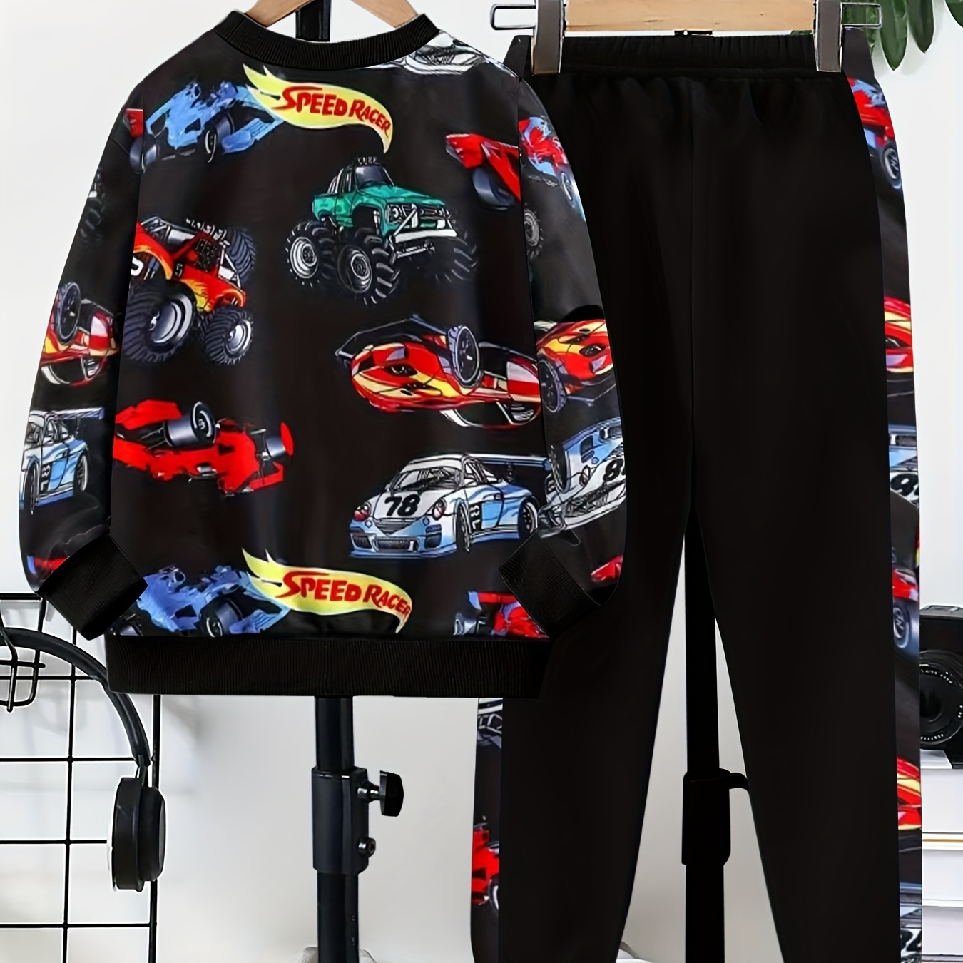 

2pcs Boy's Cartoon Race Cars Graphic Long Sleeve Sweatshirt + Jogger Pants, Co-ord Casual Comfy Set For Autumn And Winter As Gift