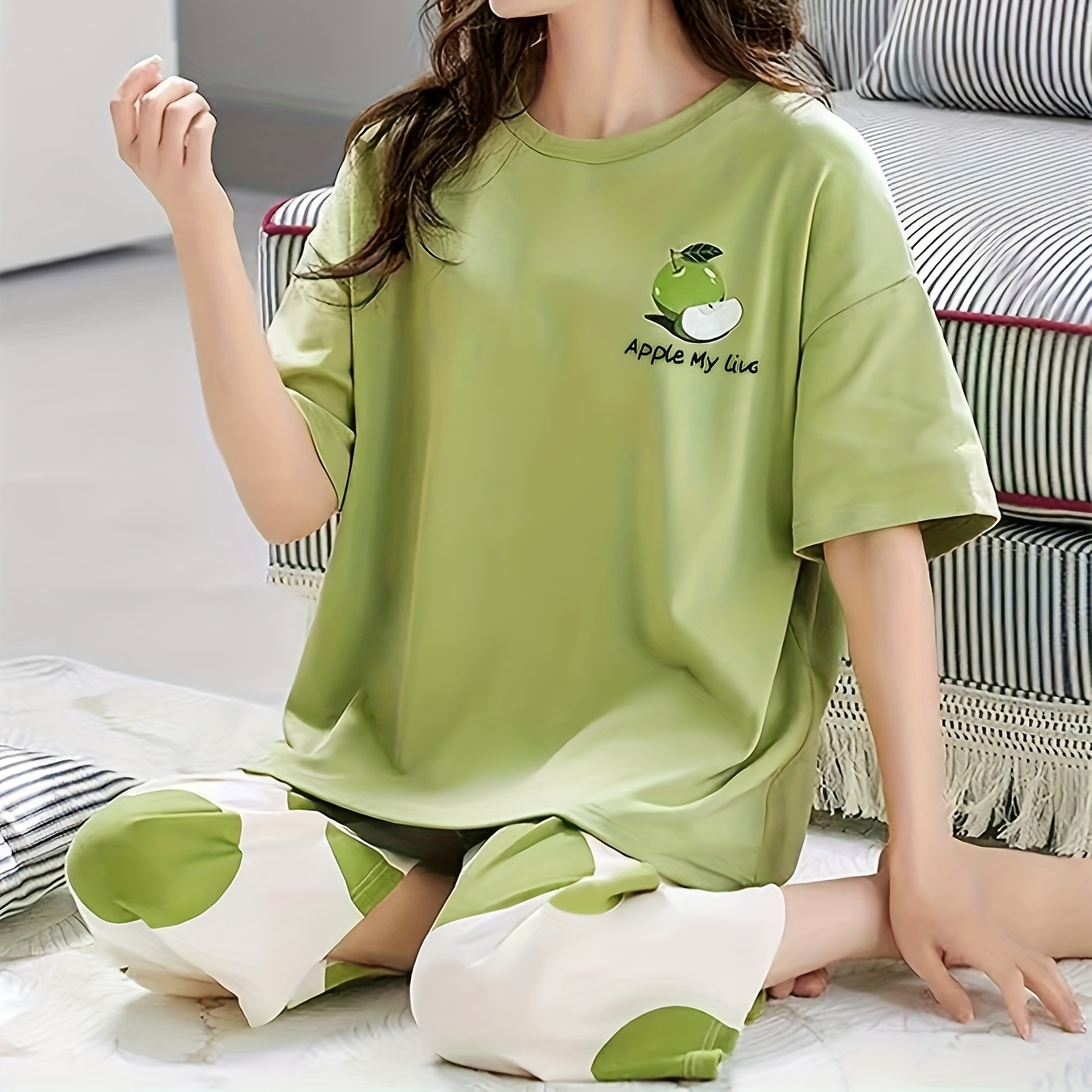 

Women's Casual & Slogan Print Pajama Set - Green Crew Neck Short Sleeve Top And Waist Capri Pants, Machine Washable, Sleepwear, Relaxed Fit Pajamas| Graphic Tee|polyester Fabric, Pajama Pants