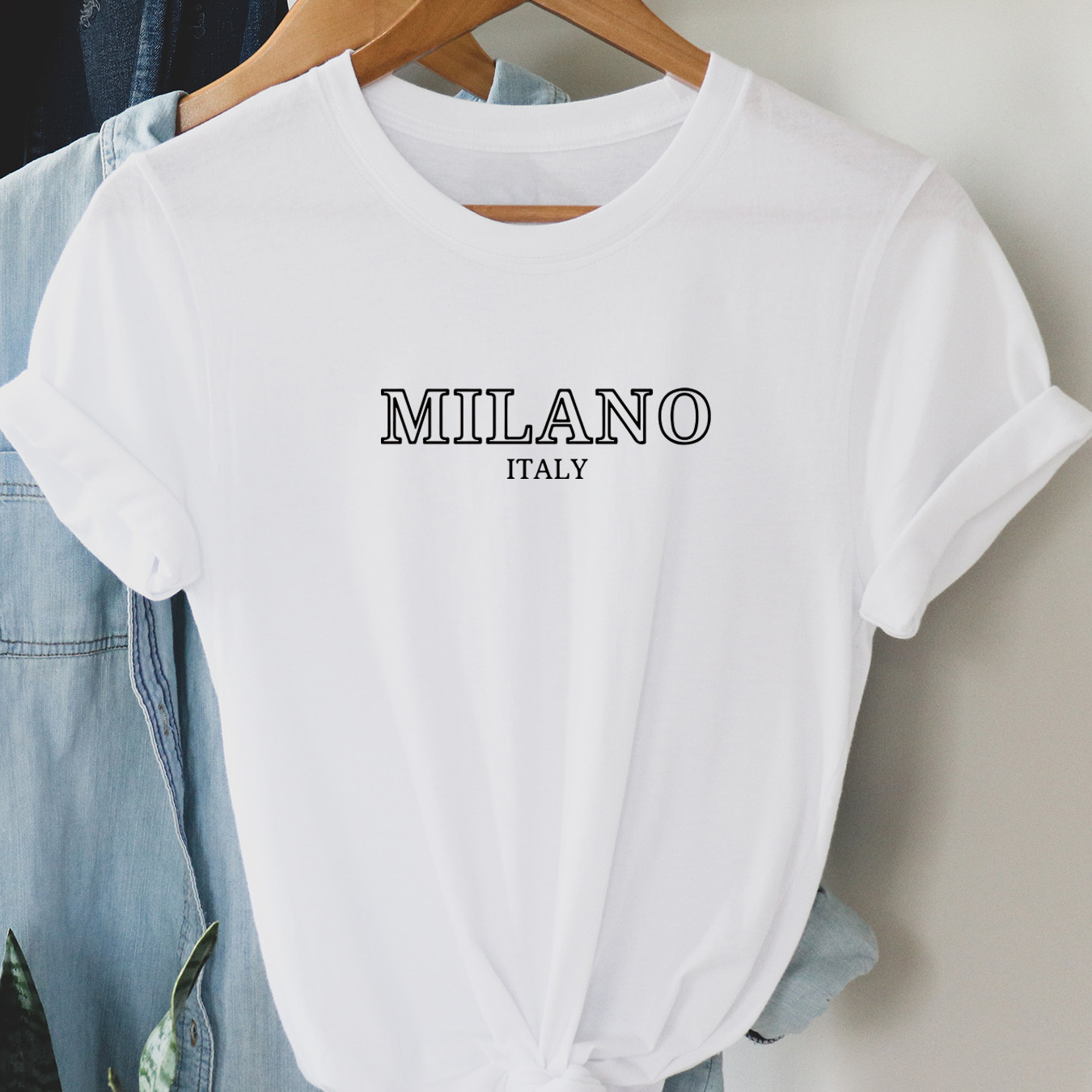 

Milano Italy Print T-shirt, Short Sleeve Crew Neck Casual Top For Summer & Spring, Women's Clothing