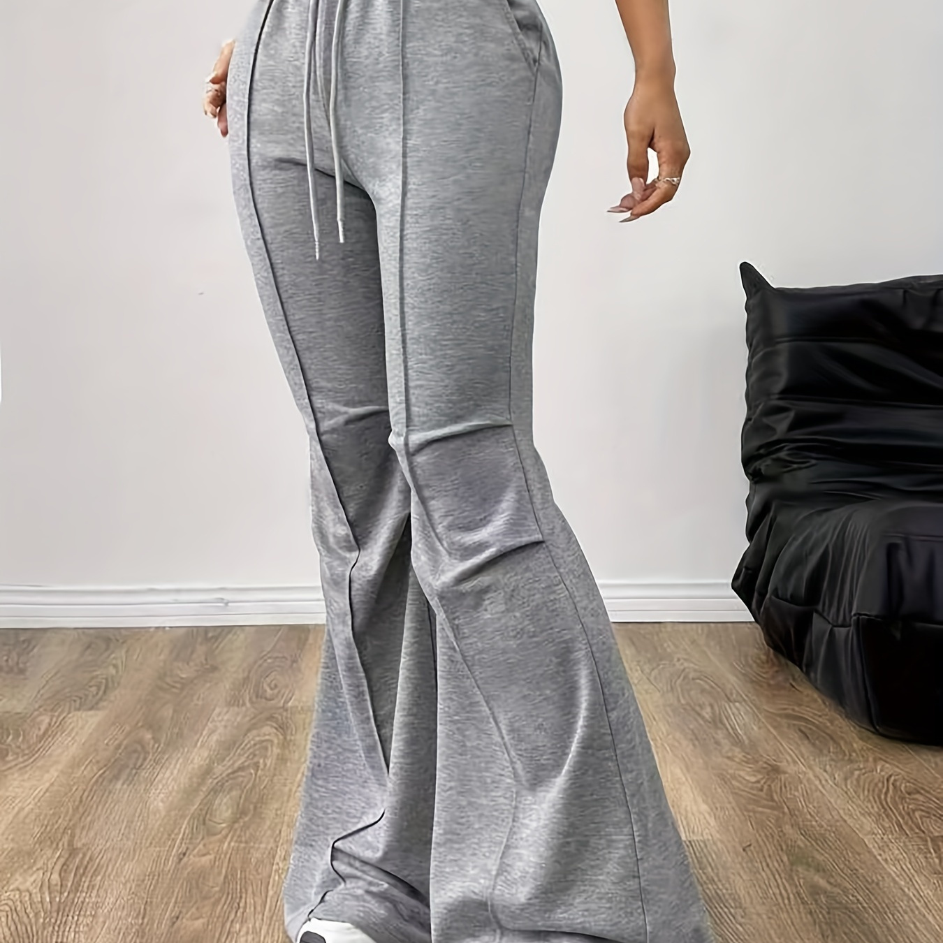 

Pantalon Évasé d'Été pour Femme - Chic avec Taille Élastique à Cordon, 100% Polyester, Taille Moyenne, Coupe , Lavable en Machine