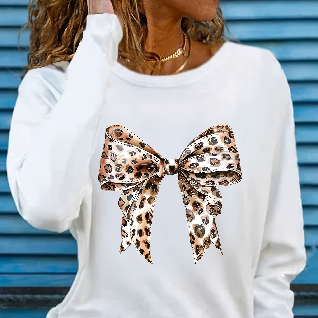 

Applique Bow Long Sleeve T- - 100% Polyester Slight , Regular Fit Fall/ Top