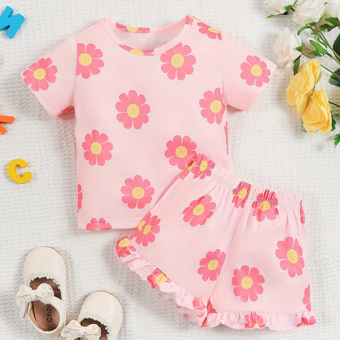 

Baby's Cartoon Flower Full Print 2pcs Outfit, T-shirt & Shorts Set, Toddler & Infant Girl's Clothes For Summer