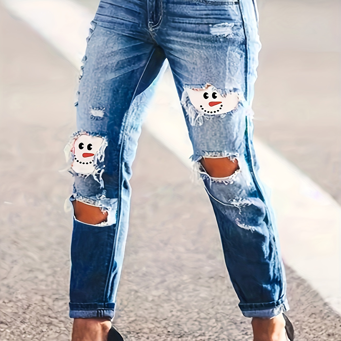 

Women's Plus Size Fashion Ripped Jeans With Snowman Printed Patchwork, Mid-rise Straight-leg Casual Denim Pants