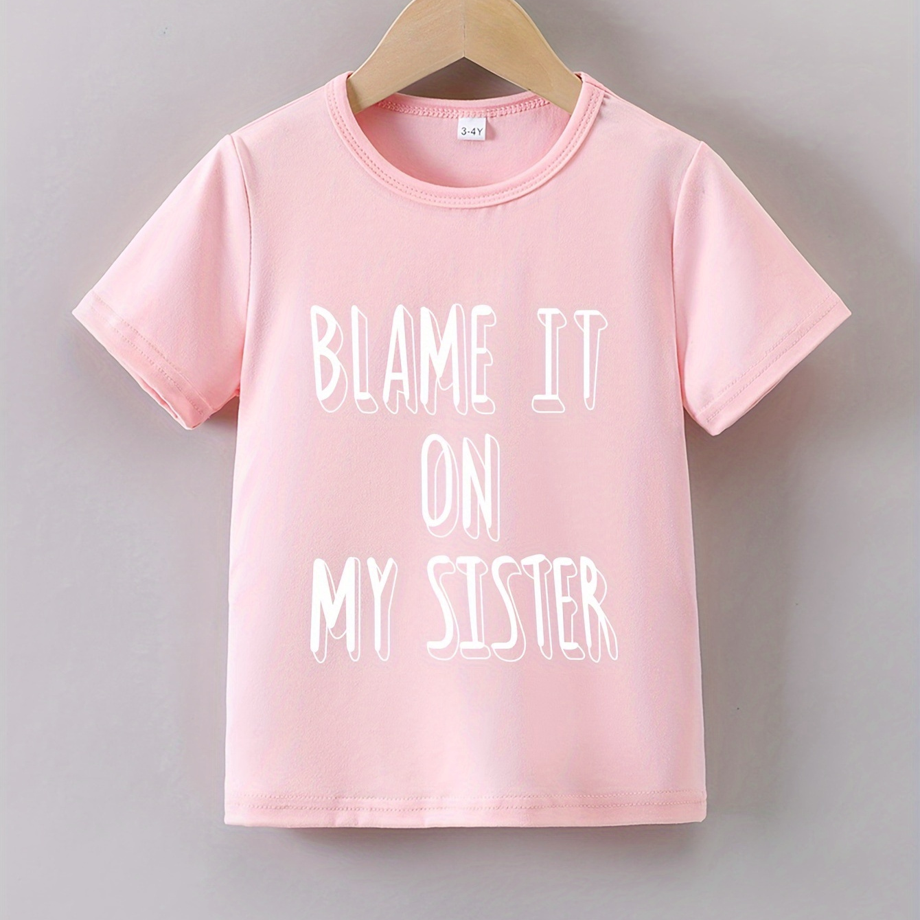 

Blame It On My Sister Letter Print Girl's Crew Neck Short Sleeve T-shirt, Trendy Tees, Casual Comfortable Versatile Top For Summer