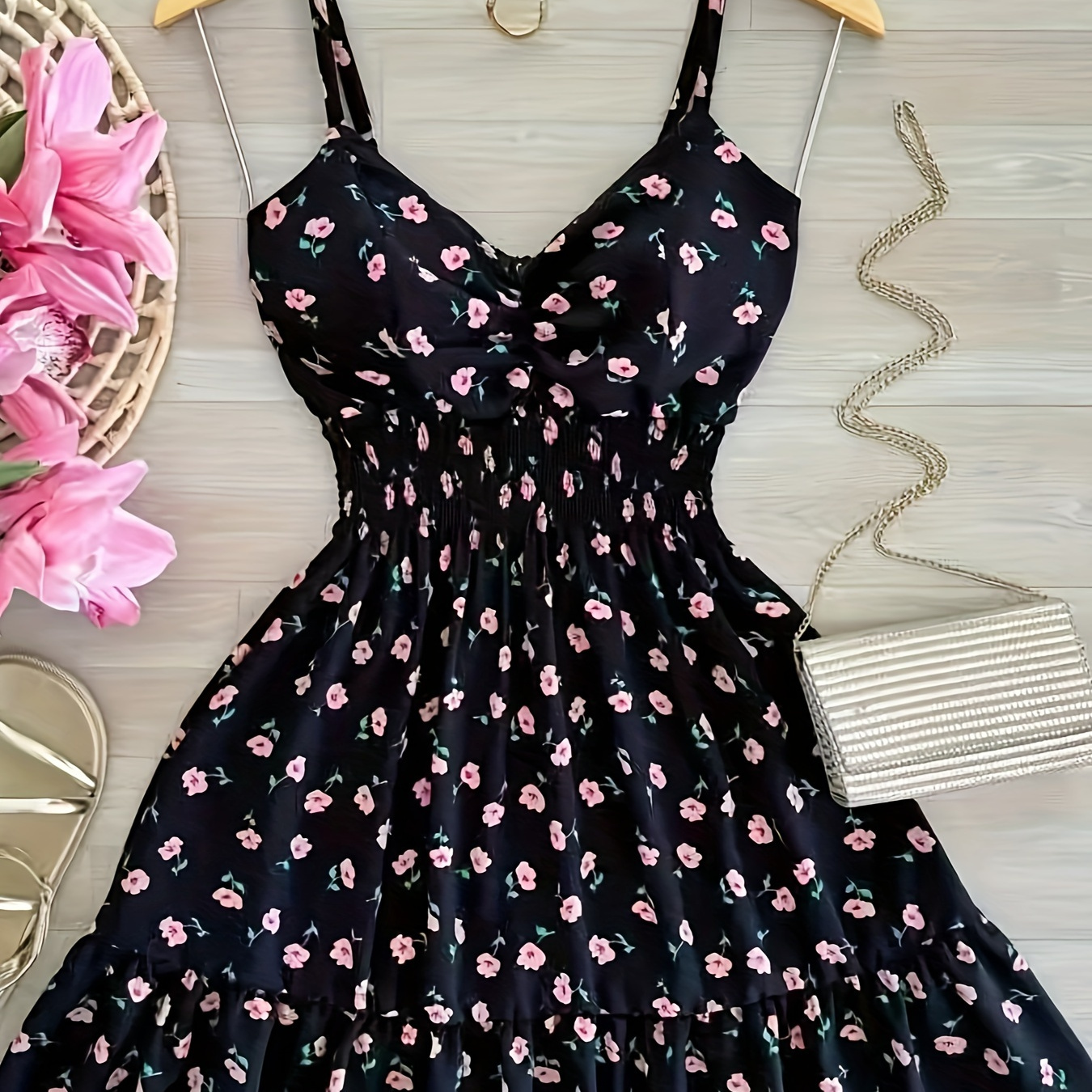 

Floral Print V Neck Cami Dress, Elegant Sleeveless Spaghetti Strap Dress For Spring & Summer, Women's Clothing