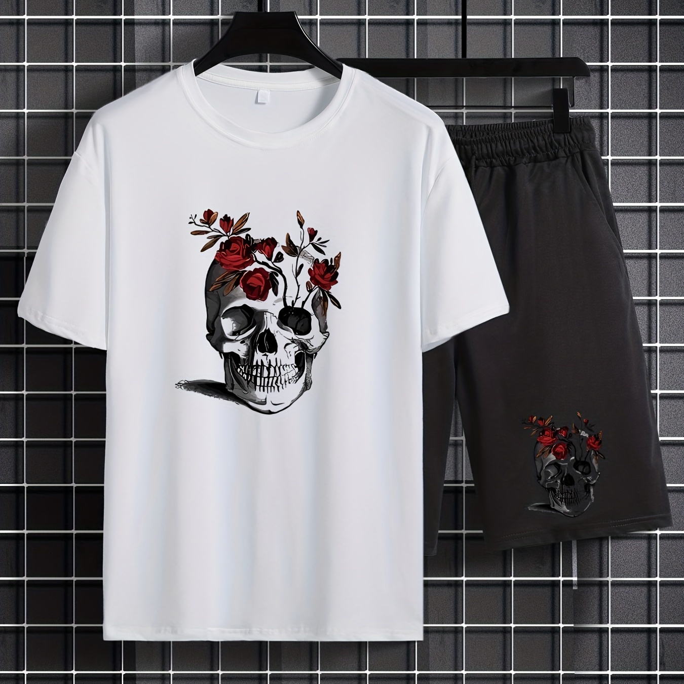 

Plus Size Men's Short-sleeve T-shirt Shorts Set With Roses Skull Print For Summer