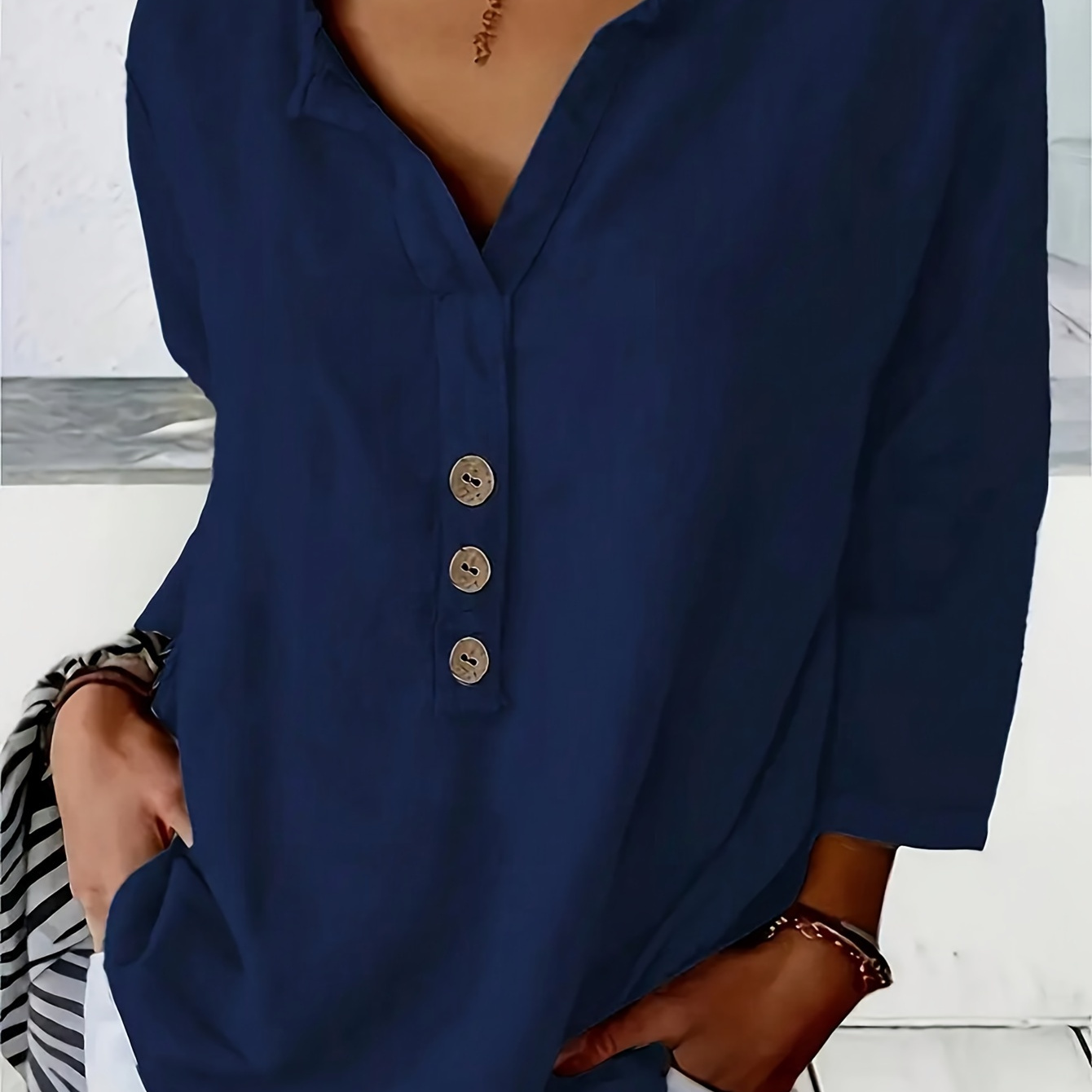 

[lightweight Design] Women's Blue Long Sleeve Blouse With Notched Neckline And Button Detail - Casual Polyester Shirt For Spring/summer, Machine Washable