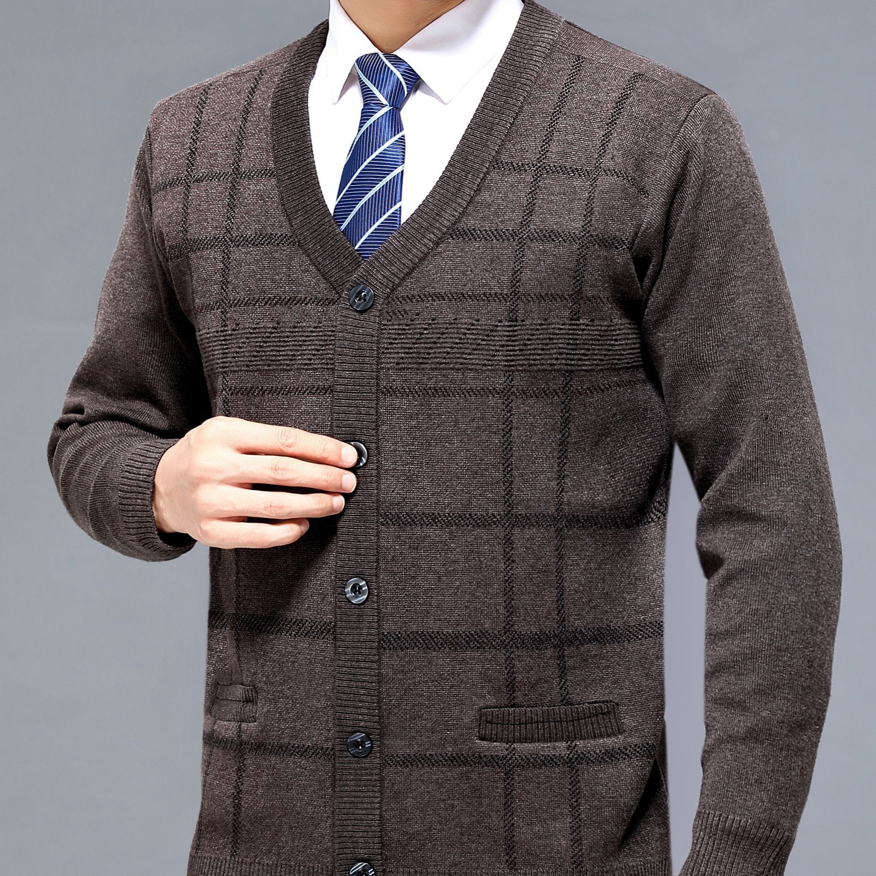 Men's V-neck Casual Knit Cardigan